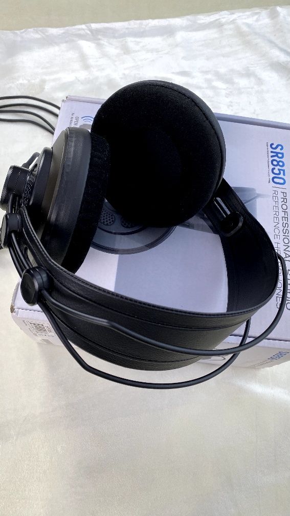 Повнорозмірні Навушники Samson SR850