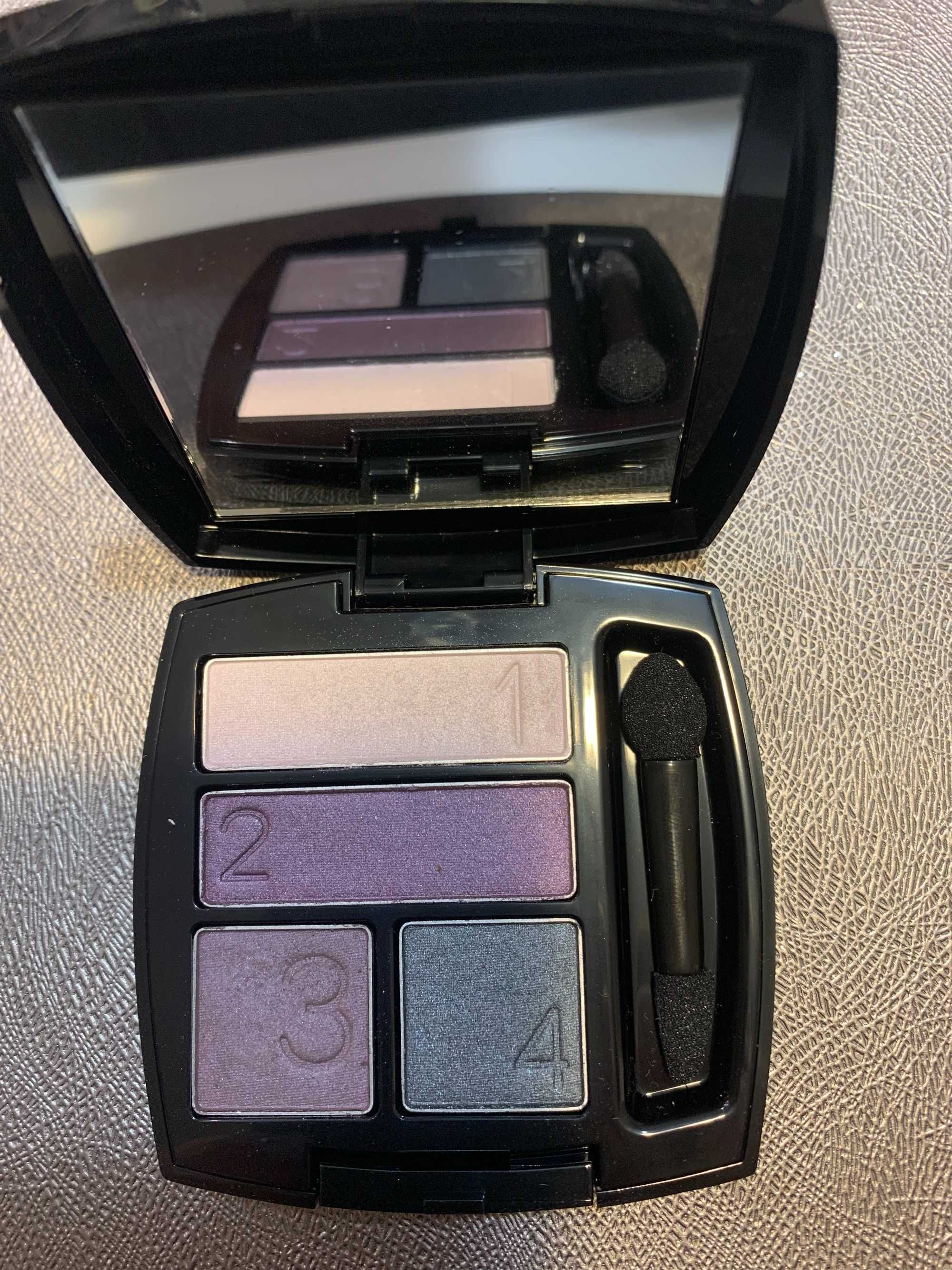 Cienie do powiek Avon Perfect Wear - moonlit mauve