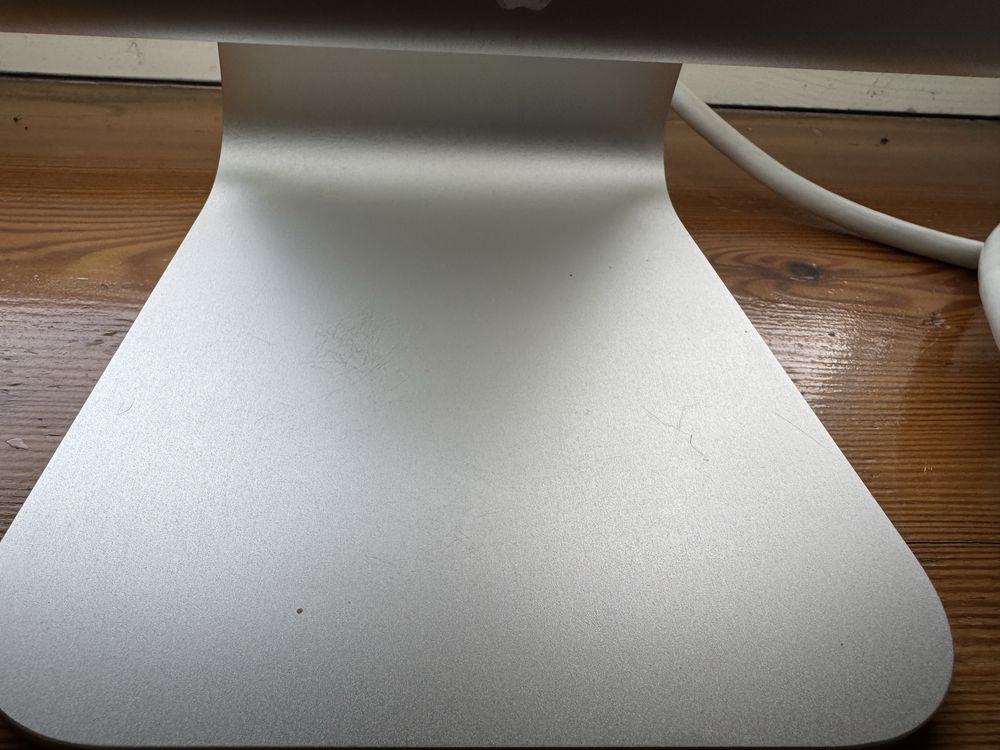 monitor Apple Cinema Display HD 23” a1082