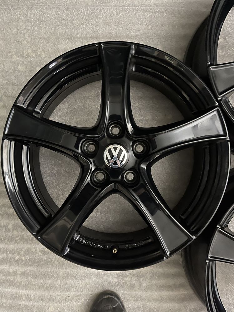 Диски R17 5x112 Et48 6J. Volkswagen Jetta Golf Touran. Skoda Octavia