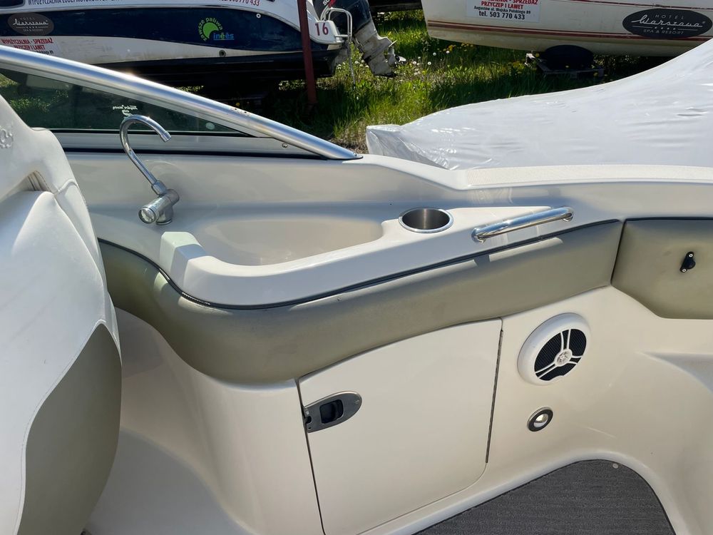 Searay sundeck 220 5.0 mercruiser Bravo 3