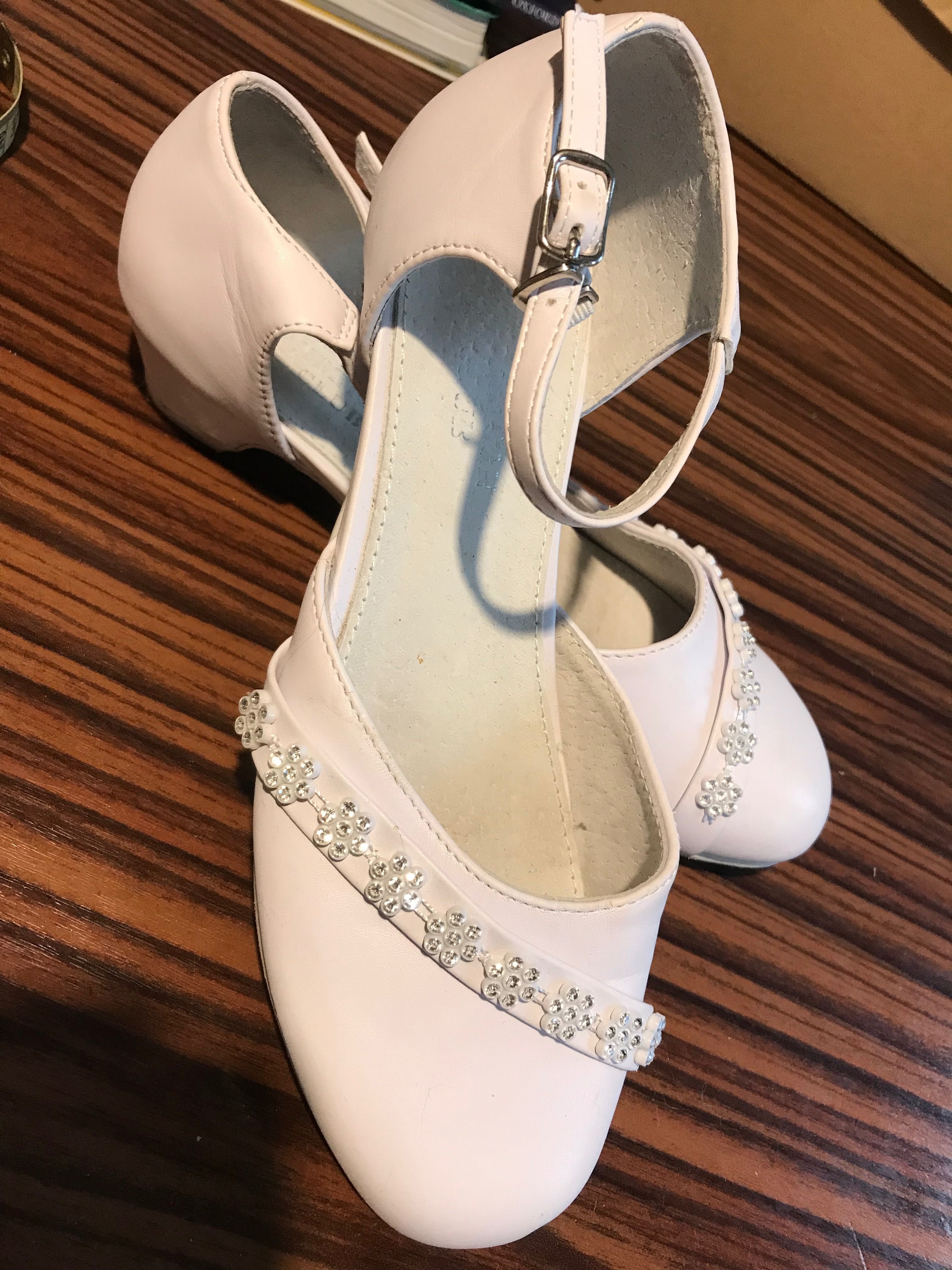 Buty komunijne rozm 36 , 23 cm wkładka