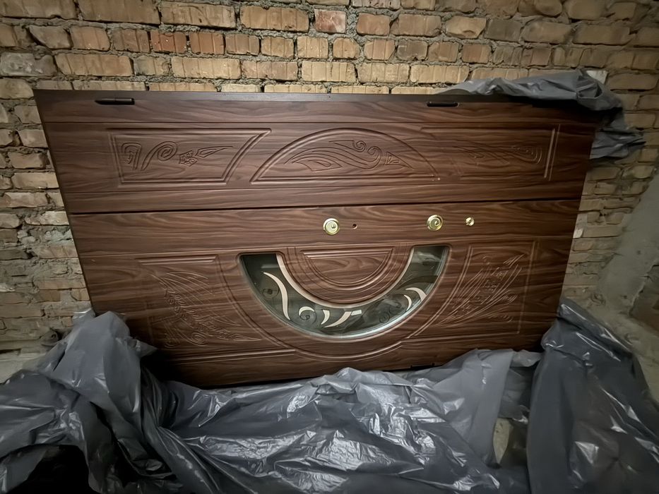 Двері Двері вуличні склопакет