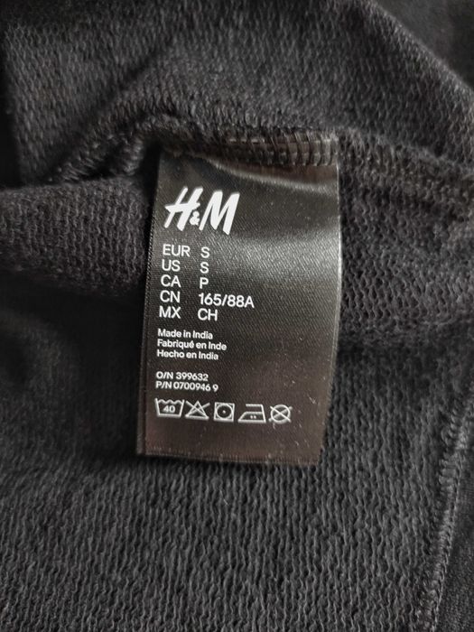 Чёрная кофта худи свитшот H&M