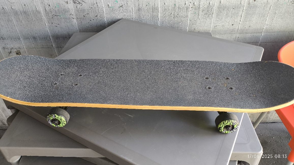 Skate OXELO usado em bom estado