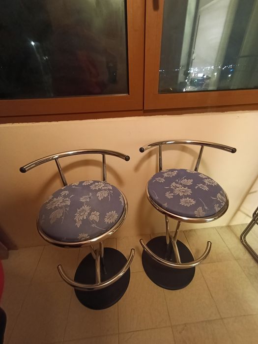 Барні стільці для кухні,ціна за 2 шт