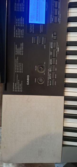 Keyboard Casio CTK-4200.
