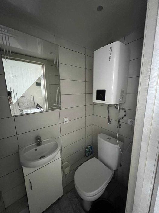 Продам 1 к - гостинку Бестужевские сады Фр бульвар метро Защ Украины