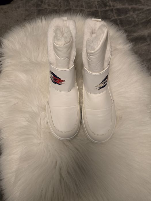 Buty ocieplane damskie Wyprzedaż