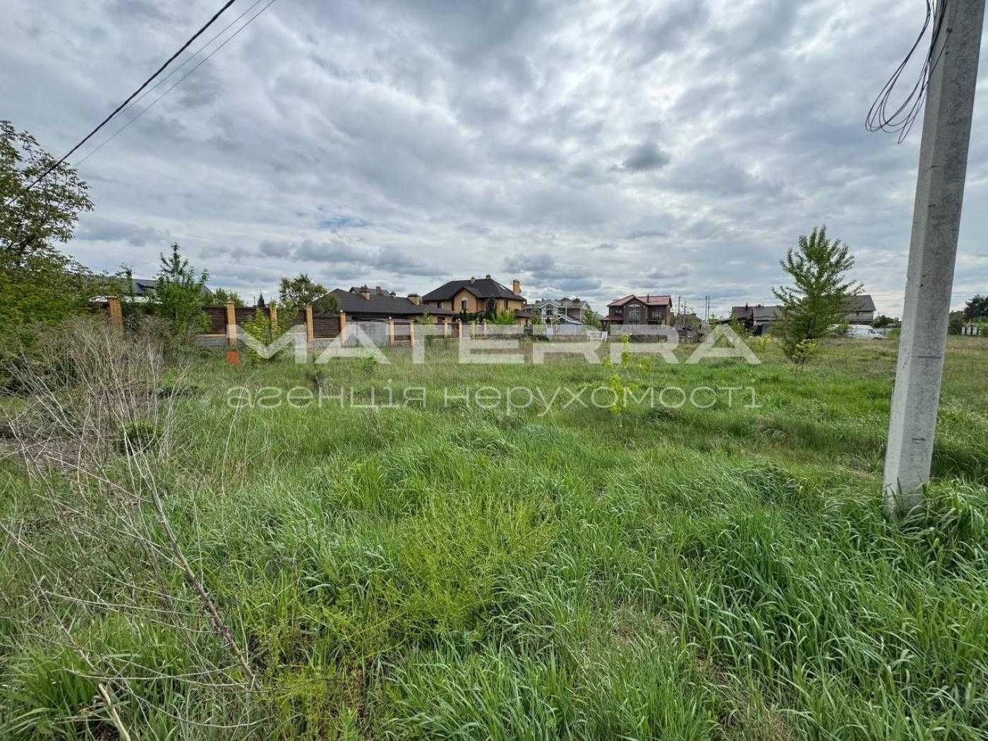 Гатне Продаж земельної ділянки 10 соток, широкий фасад, чудове місце