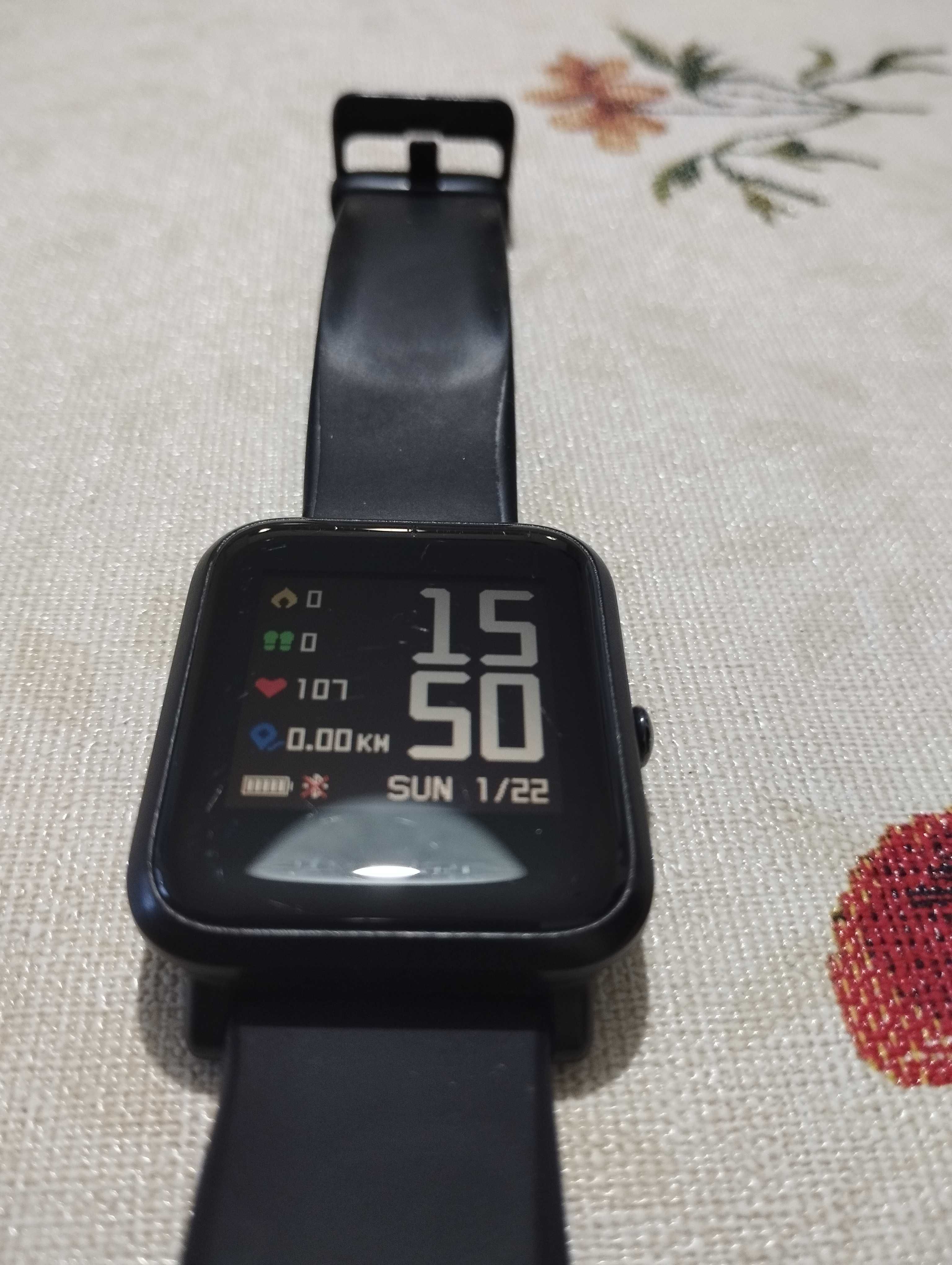Смарт-годинник AMAZFIT BIP A1608 під відновлення або запчастини.