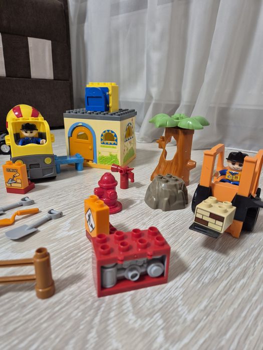 JDLT конструктор. Аналог лего дупло. Lego duplo. Будівельники. Поліція