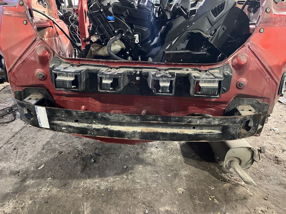 Абсорбер заднего бампера Ford Fiesta 14-19 рест AE8Z-17D995-CA