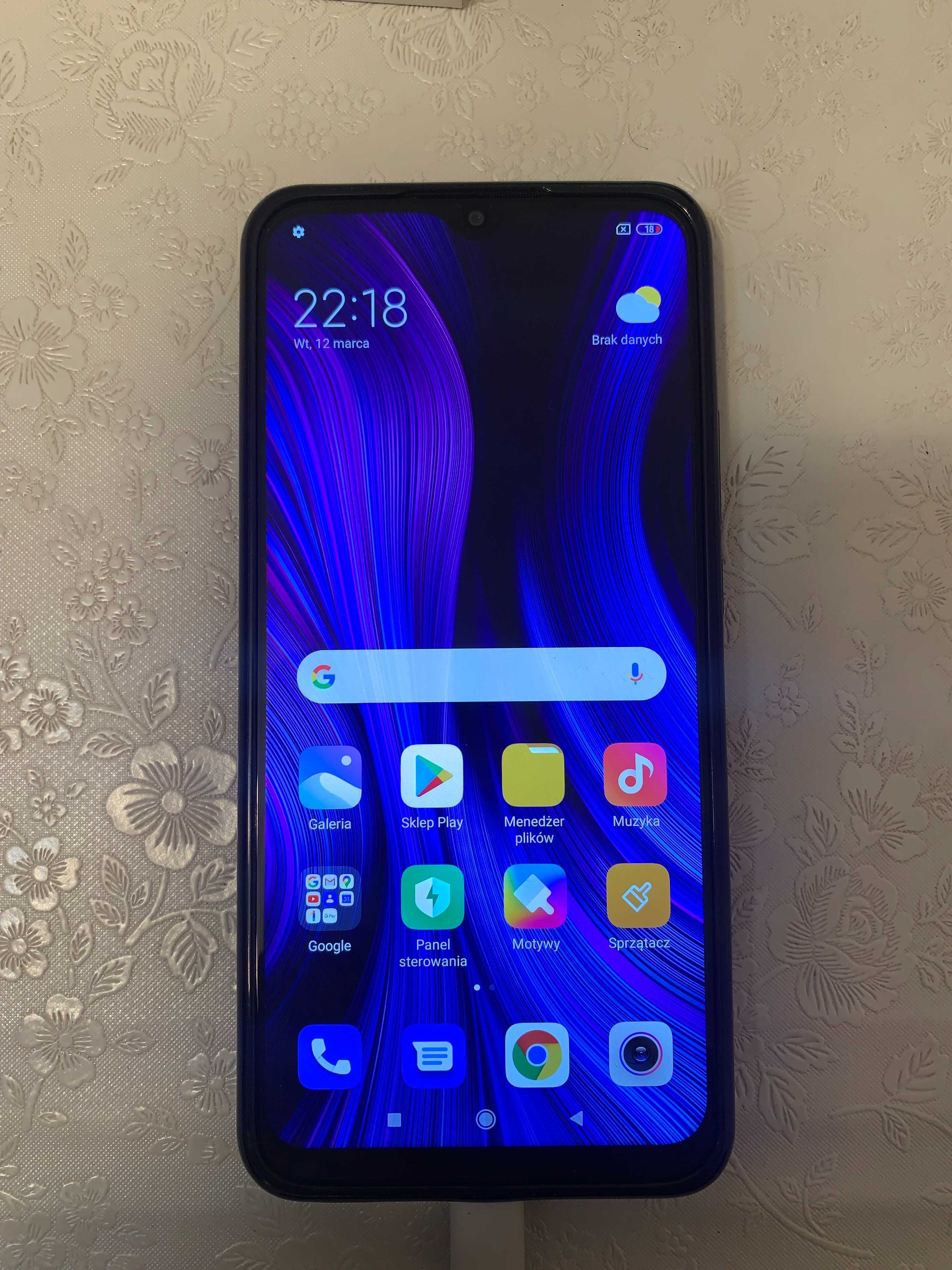 sprzedam telefon XIAOMI REDMI 9+dodatki.