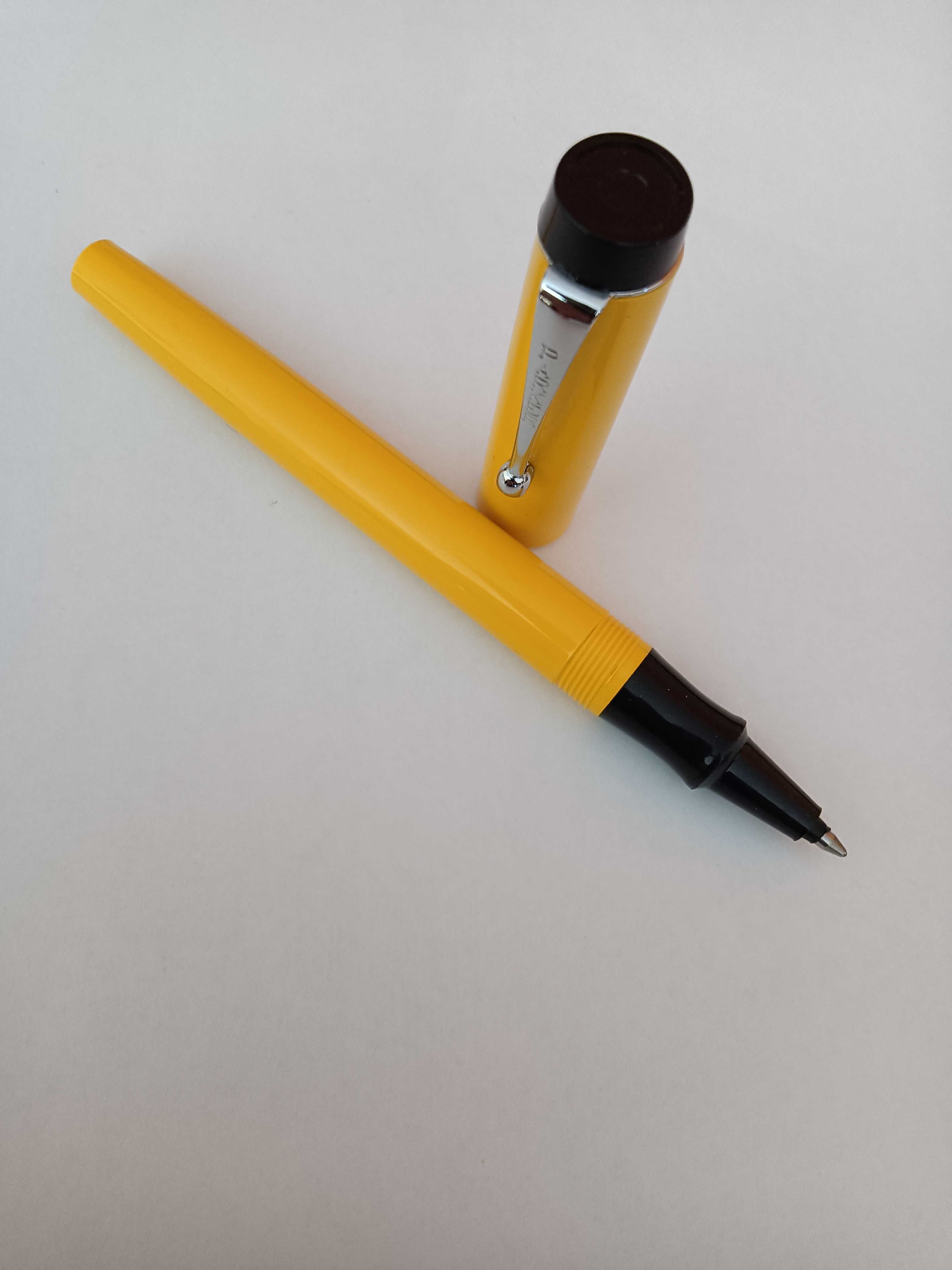 Caneta Parker modelo Big Red, como nova