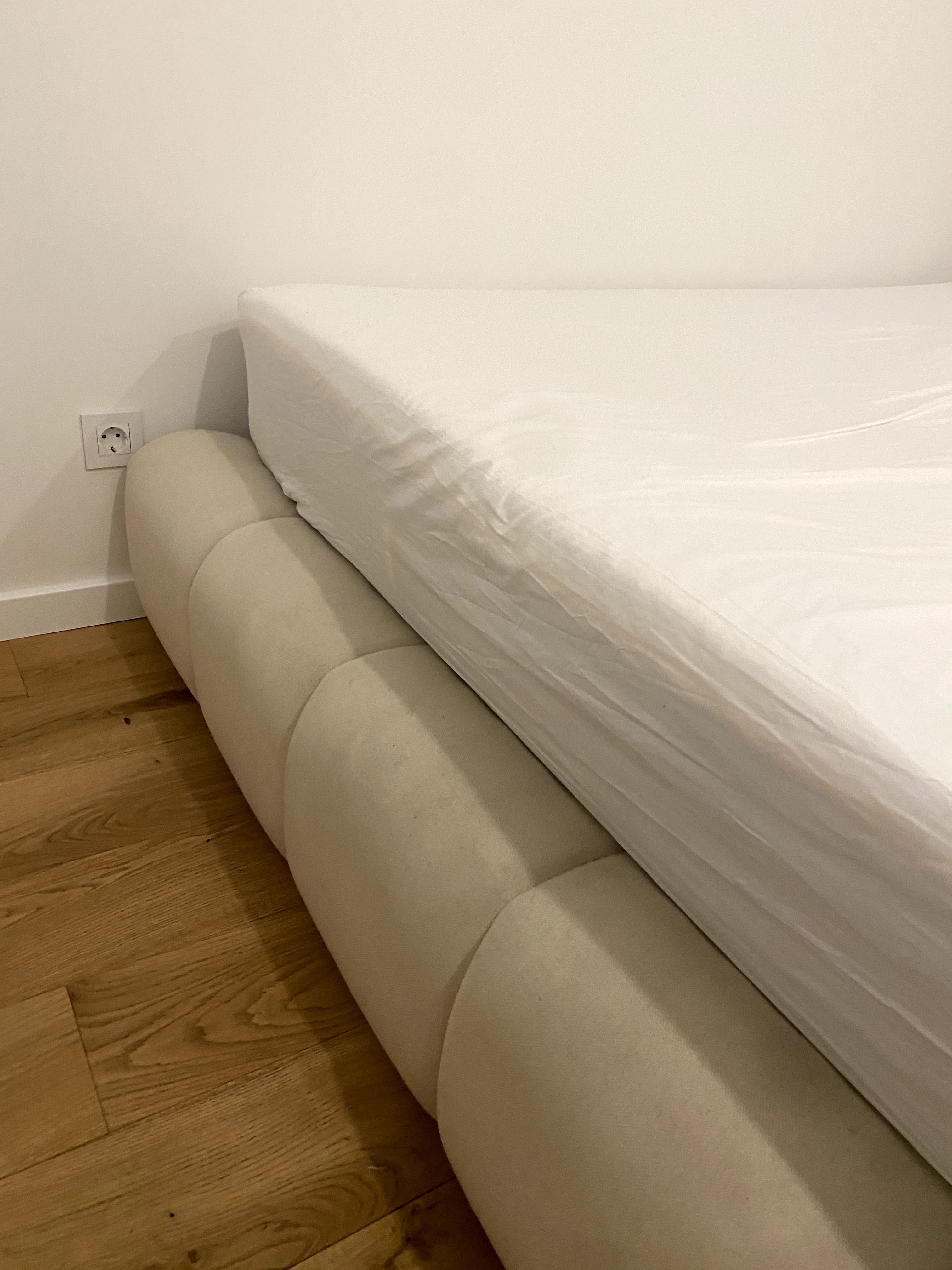 Cama tipo Sommier Acolchoado Cinzento 180x200