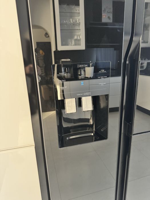 Lodówka side by side     MODEL : RS51K57H02C