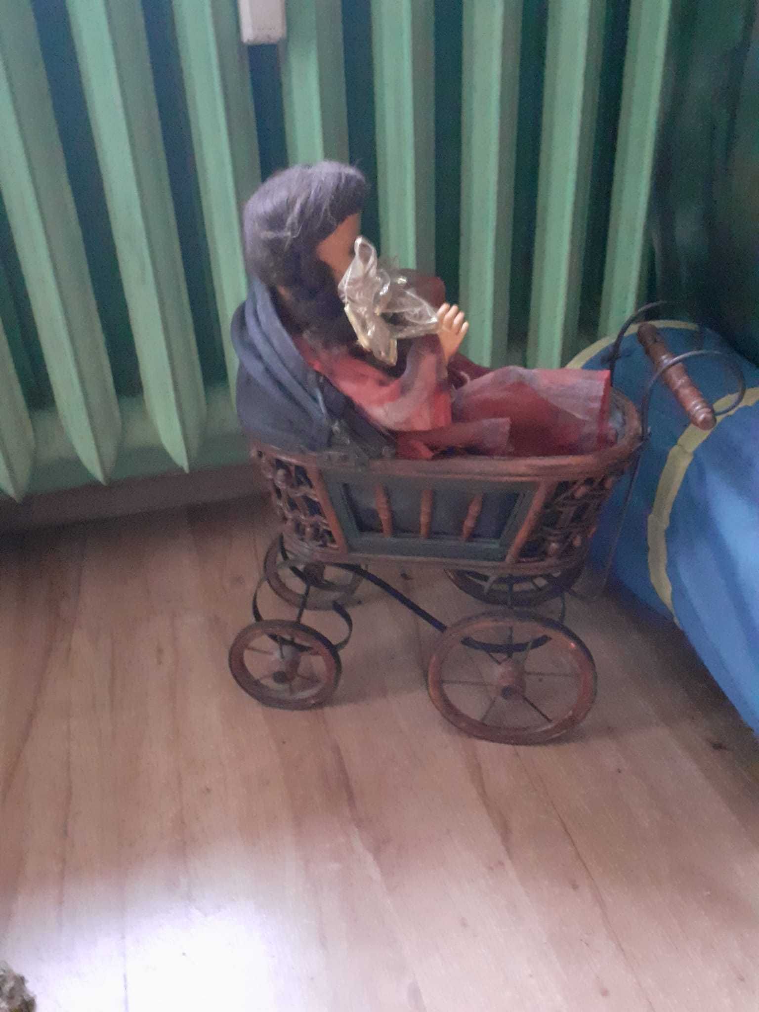 Sprzedam wózek dla lalki.    .