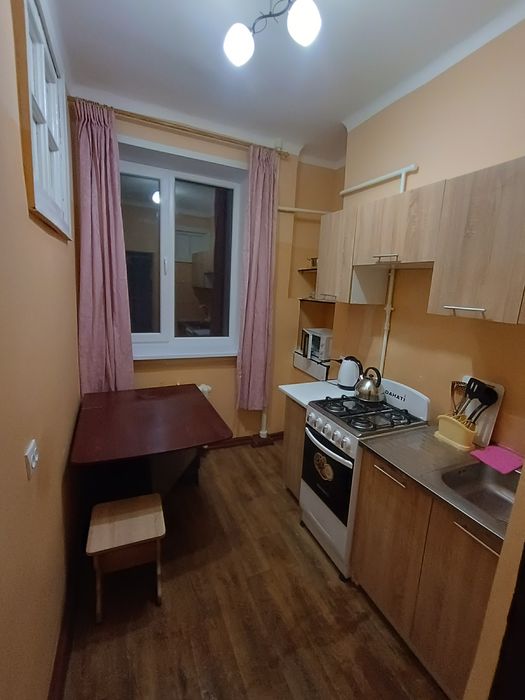 Сдам 2 комнатную квартиру Металлургов (КСМ) пр. Соборный