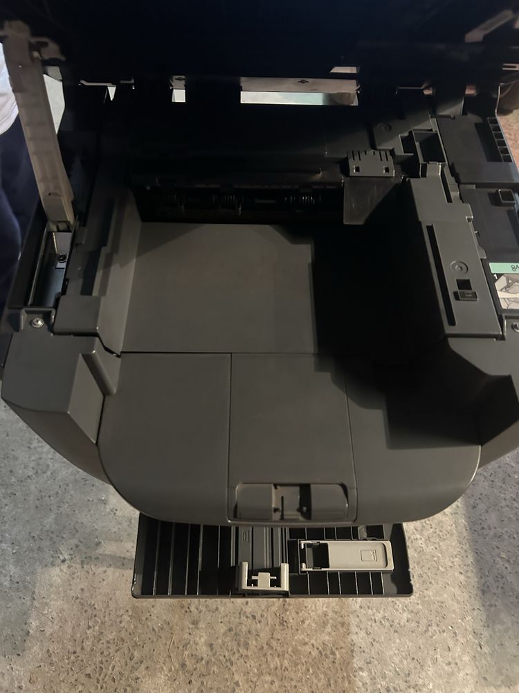 Принтер i- sensys mf 4018