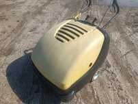 Zamiatarka spalinowa Karcher KM 85/50 W silnik honda kostki posadzki