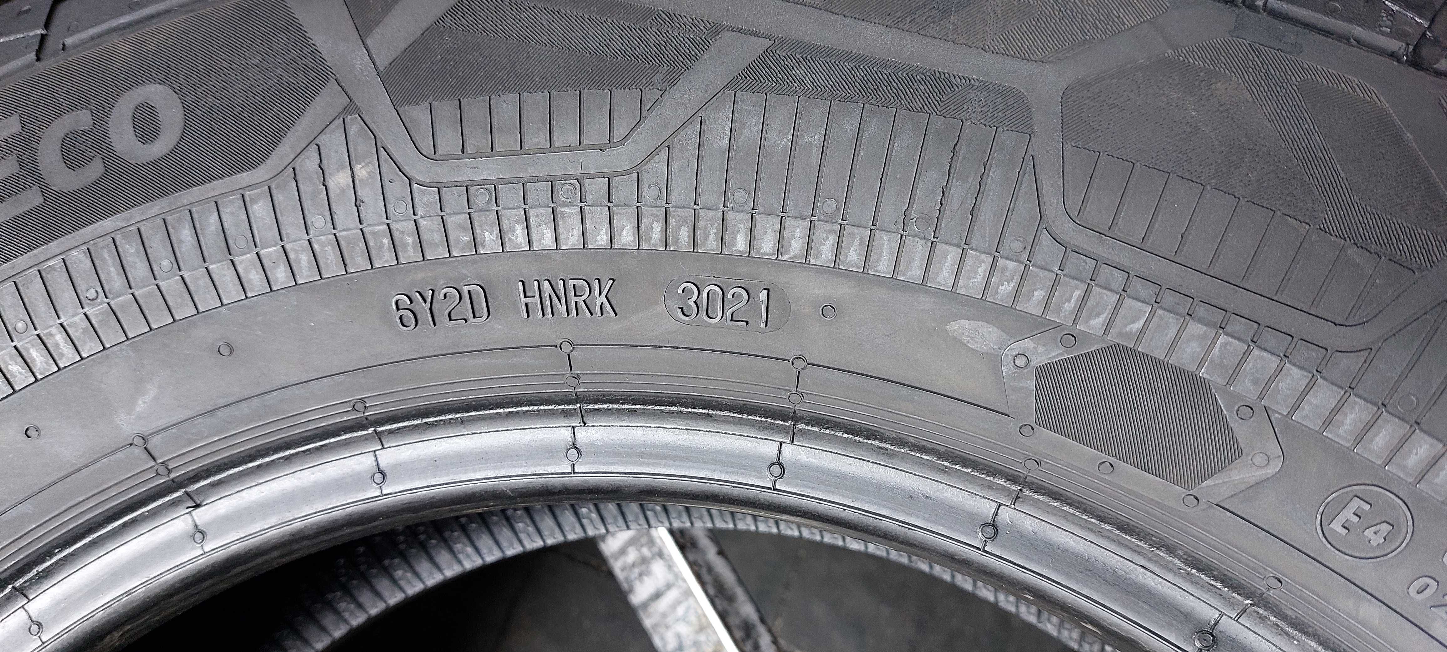 Резина літо 85% протектор Continental 235/65 R16C VanContact ECO