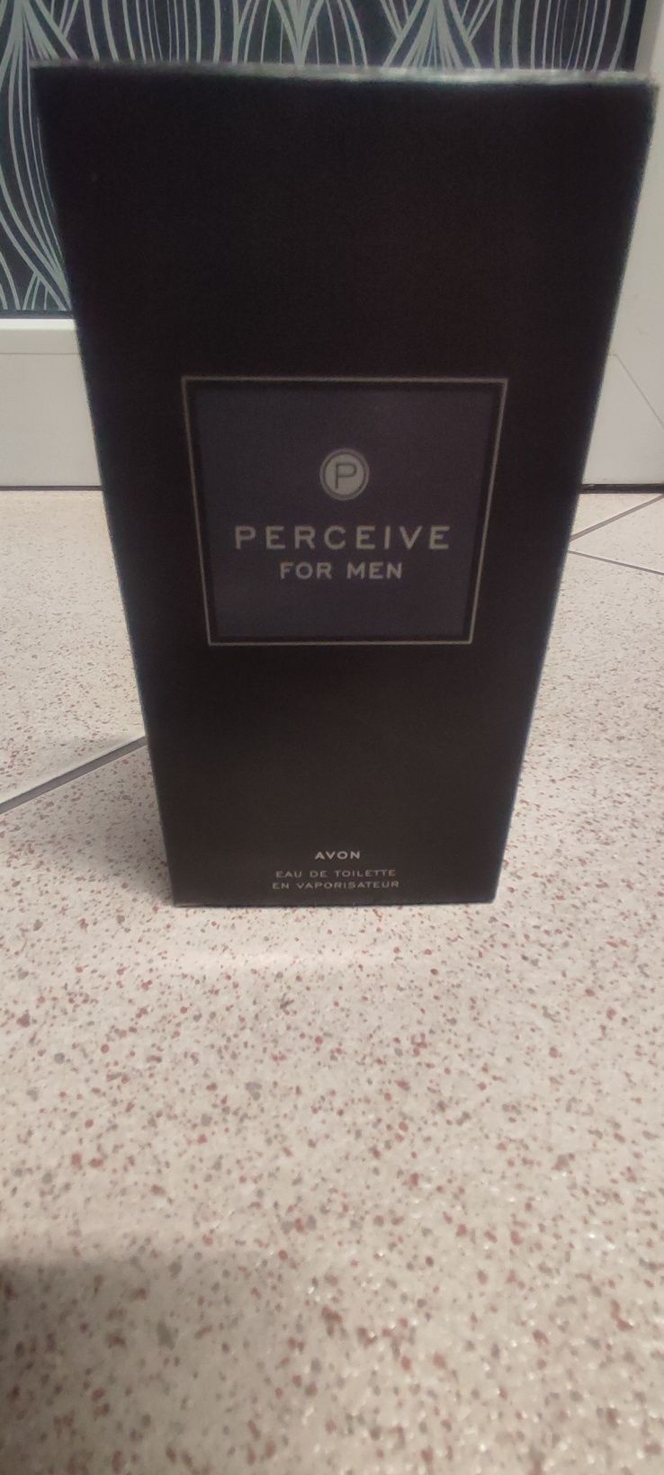 Sprzedam perfumy męskie percive MEN Avon