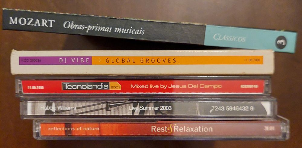 CDs e DVD  ORIGINAIS