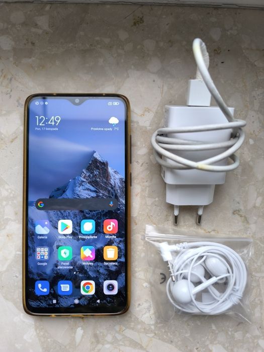 Redmi Note 8 Pro 6/128 GB + karta SD 64 GB + słuchawki i ładowarka.