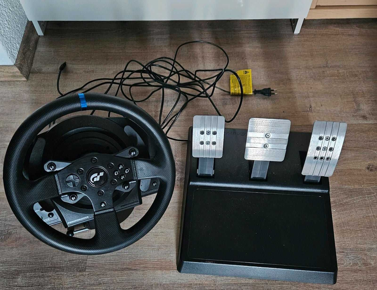 Thrustmaster t300rs продам руль