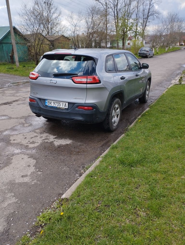 Jeep Cherokee sport