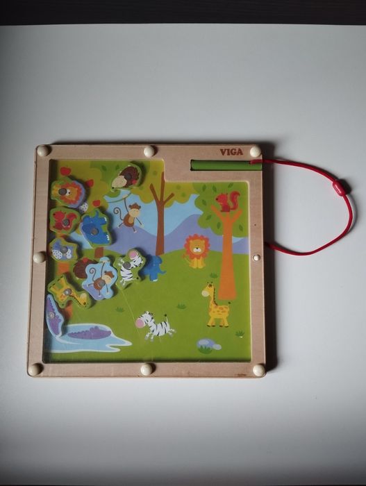 Магнитная,настольная игра фирмы Viga Toys"Джунгли"