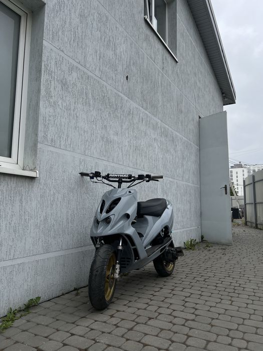 Malaguti F12 Phantom на документах