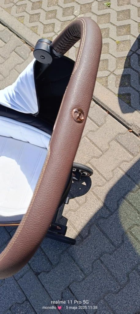 Sprzedam wozek cybex mios