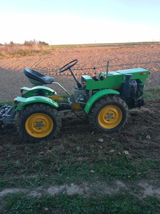 minitraktorek tz4k14 . jak tv 521