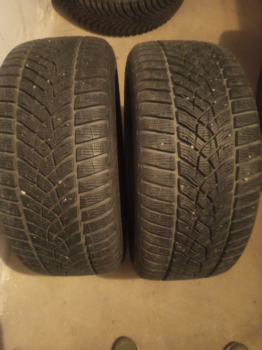 2 opony zimowe 235/45 R17 97V
