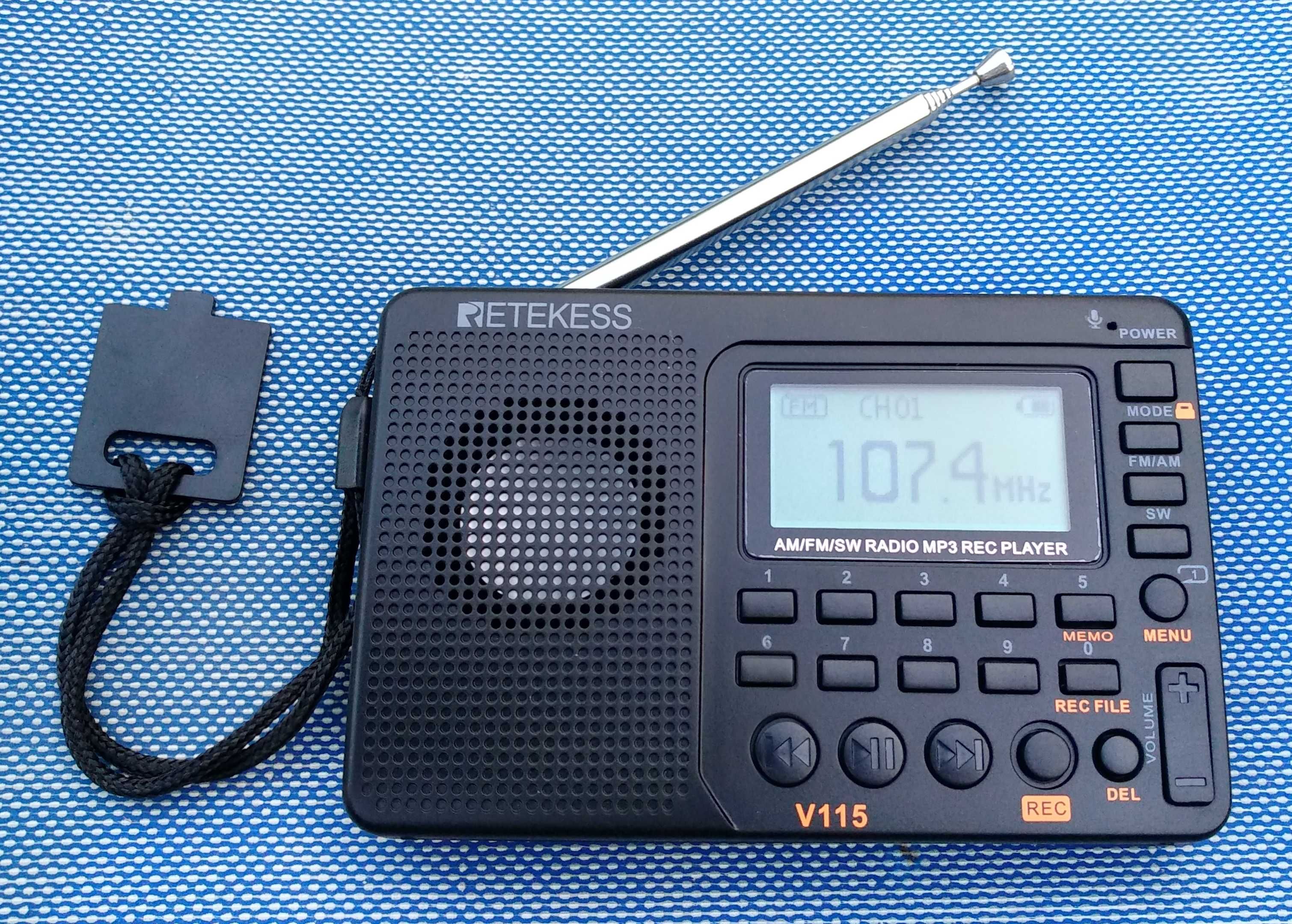 Радиоприёмник портативный цифровой Retekess v115