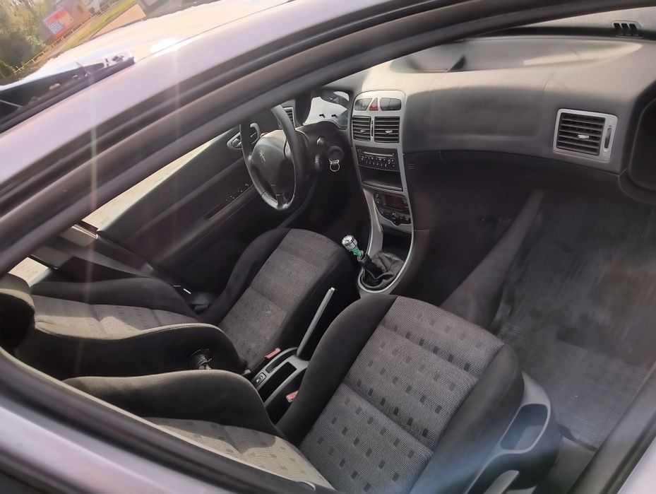 Peugeot 307 SW kombi 1.6 HDi panorama dach klimatyzacja 2002r tdi