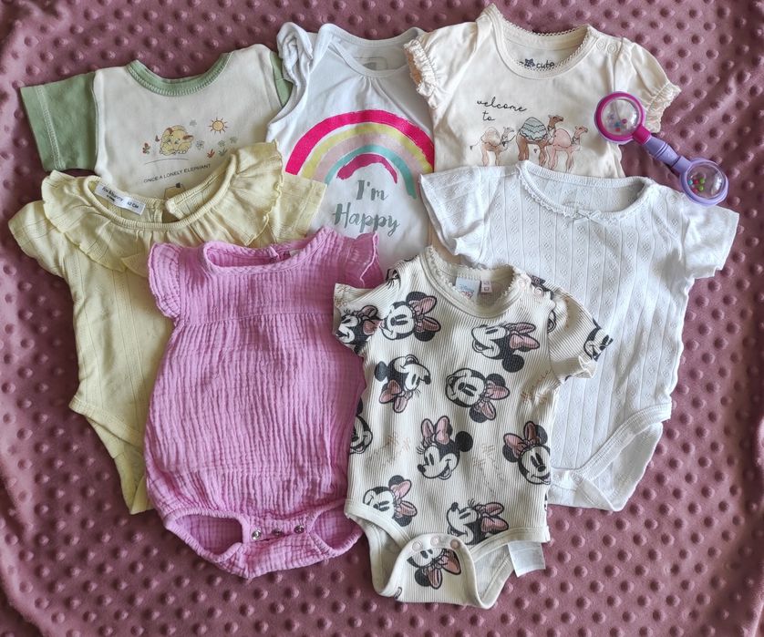 Body na krótki rękaw r.62- 7 szt