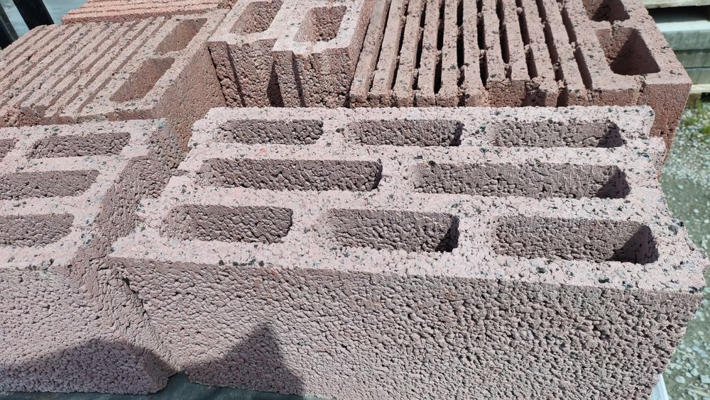 Pustaki keramzytowe keramzyt eko budownictwo ściany mury pustaki na