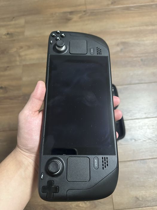 Steam Deck 64 gb приставка