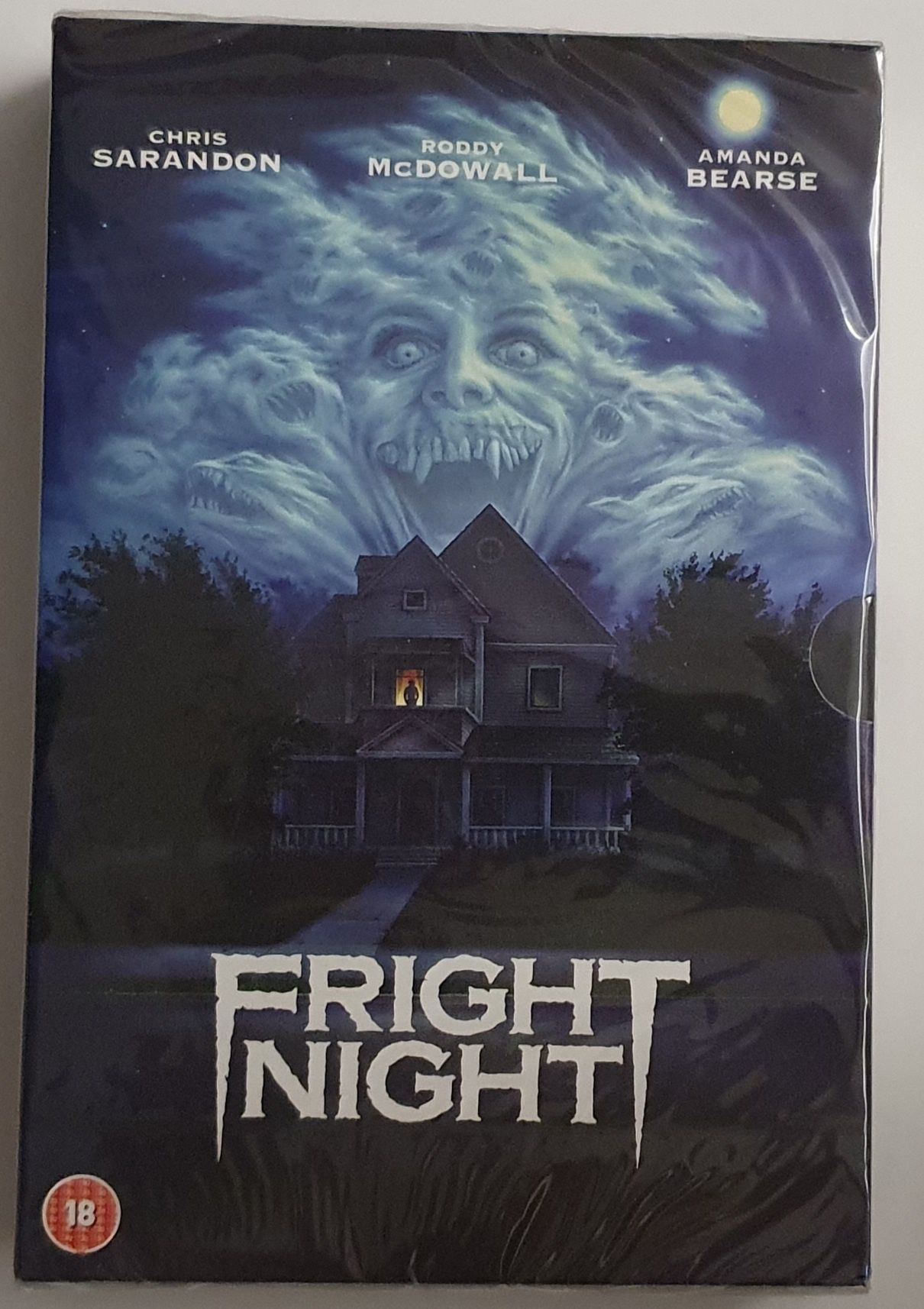 "Postrach Nocy" / "Frigft Night" Blu-Ray edycja VHS RETRO UK  bez PL