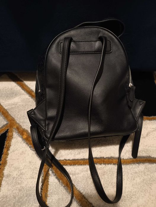 Plecak  czarny Guess