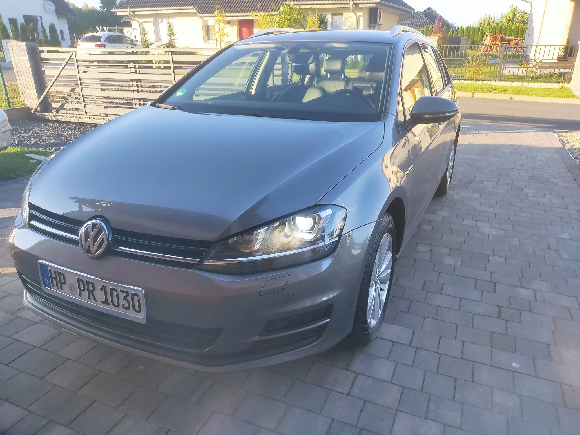 VW Golf VII kombi 1.2 TSI 2016r bogata wersja