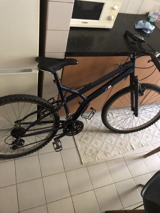 Bicicleta bmw 7 mudancas