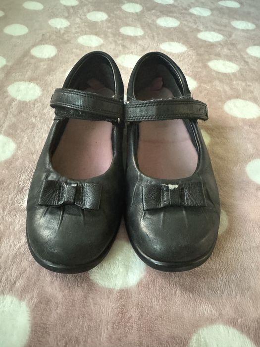 Одяг до школи, спідниця, блуза, сарафан