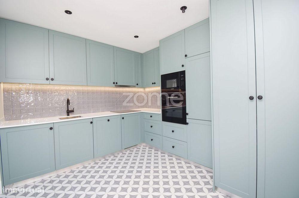 Arrendamento - Apartamento T2 Renovado.