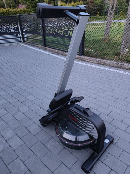 Wioślarz wodny trenażer wioślarski