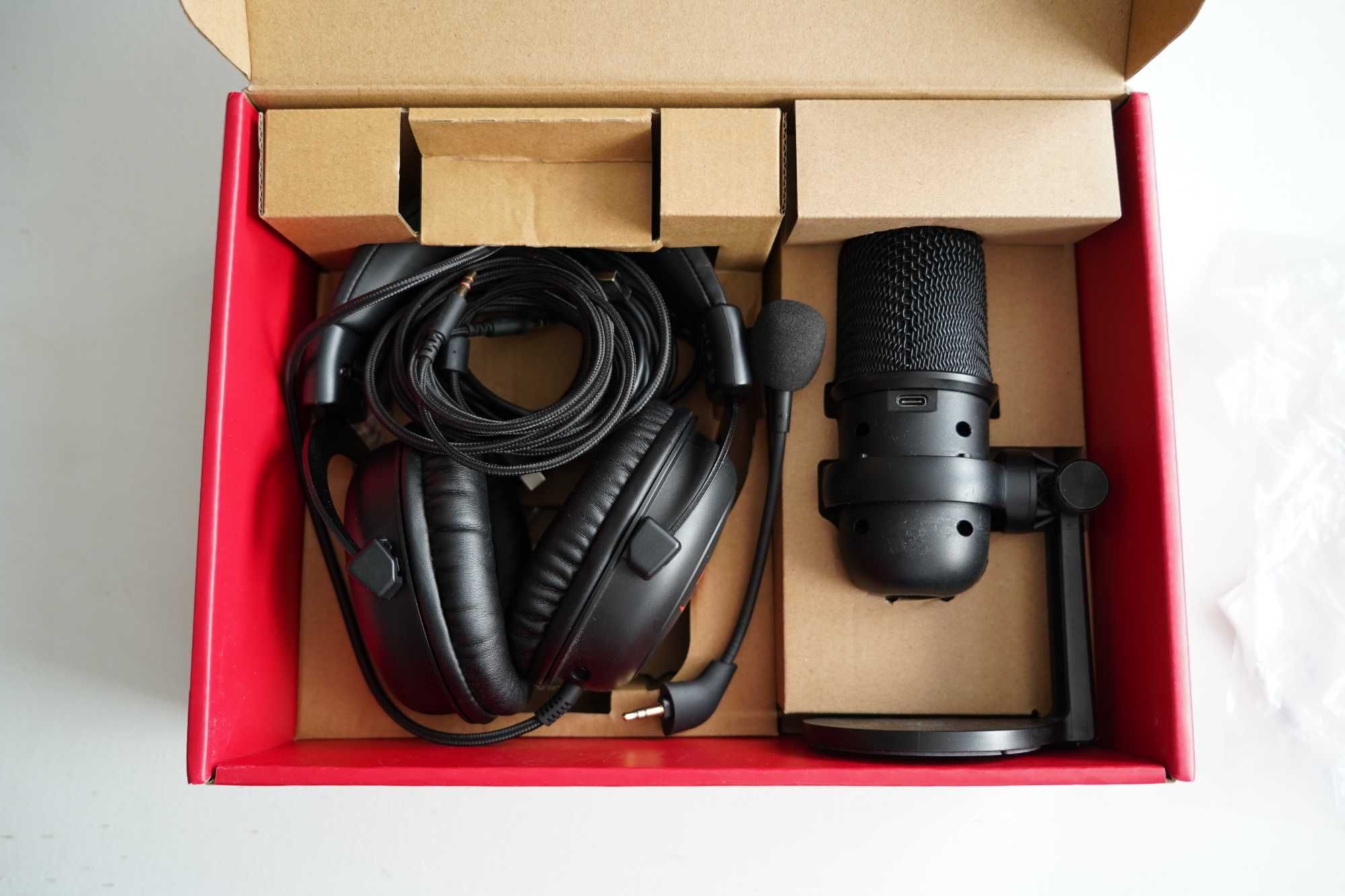 Комплект (навушники + мікрофон) HyperX Streamer Starter Pack