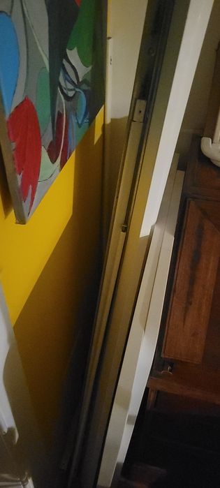 Cama individual 90 x 200 e estrado